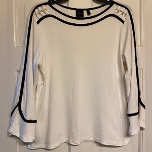 Rafaella Medium Scoop Neck Womens Top with Bell Sleeves